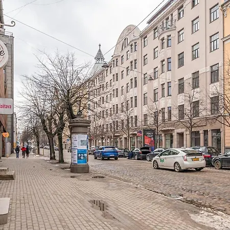 Quiet Hideaway&wifi In Centre Riga