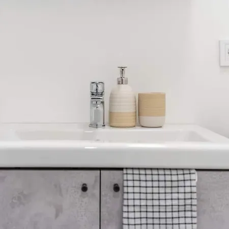 Appartement Quiet Hideaway & Wifi In Centre *